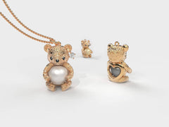 Rose Teddy Hug Beyaz Güney Denizi İncili Kolye